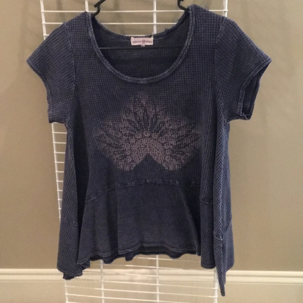 Altar’d state top